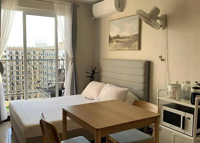 At 16th Floor Free Pool Access With Private Balcony Aparthotel *